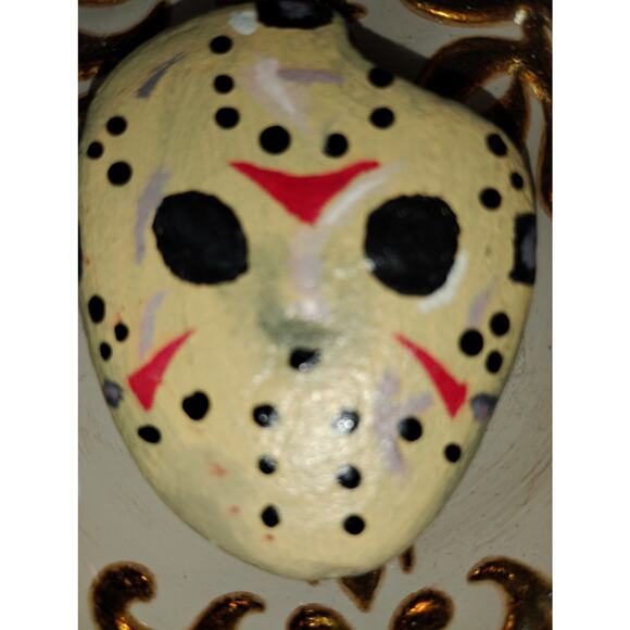 Hand-Painted Jason Voorhees Mask Rock – Friday the 13th Horror Decor - Picture 2 of 4